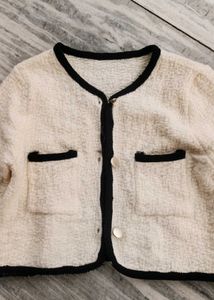 Classic Tweed Cropped Jacket with black border