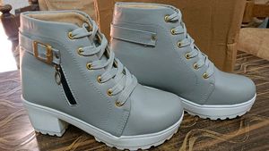Boots For Women