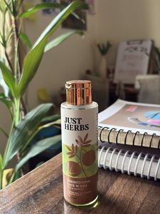 Just Herbs Brightening Face Wash