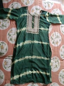 Green Tie-Dye Suit with Embellished Neckline