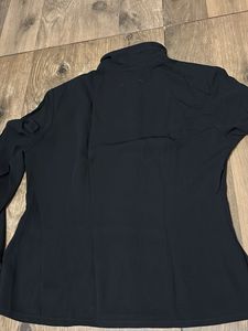 girls plain black shirt
