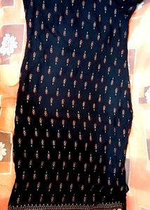 Embroidered Floral Print Kurti🌹