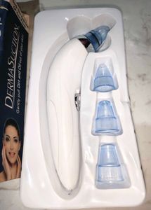 DermaSuction Pore Cleaning Device