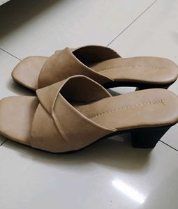 Women's Beige Wedge Sandals with flats