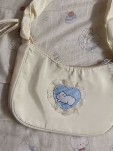 hand bag