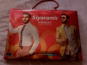 Siyaram's Miniature Gift Set