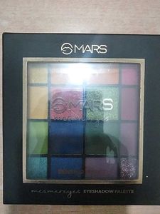 MARS Mesmereyes Eyeshadow Palette