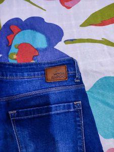 Ripped Knee Denim Jeans