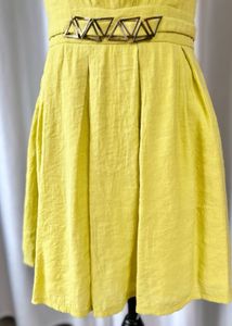 Chic Lime Dress with Belt Detail