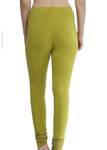 122.woman leggings