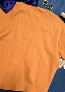 H&amp;M Yellow Crop Top