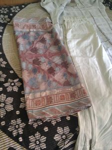winterWomen's Ethnic Kurta Set