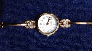 Elegant Gold Watch