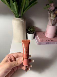 Revolution Super Dewy Liquid Blush