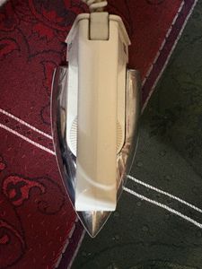 USHA Lexus Electric Iron