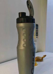 1 Ltr. Sipper Water Bottle