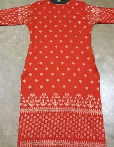 New Kurti With Beautiful Print