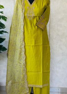 ✨ Elegant Lime Green Kurta Set with Dupatta