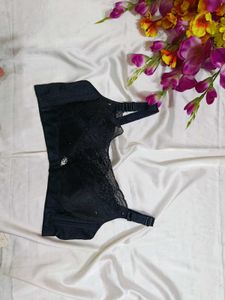🇳🇿💫🎀Elegant Black Lace Bra