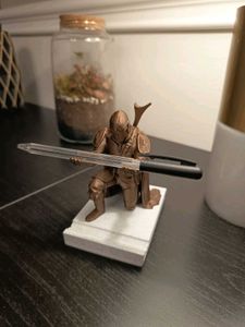 Mandalorian Pen Holder 3d printed