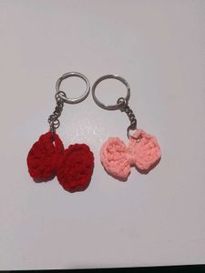 bow keychain