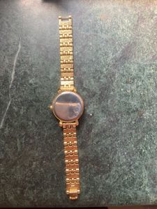 Elegant Gold Tone Women's Watch