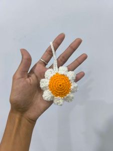 Crochet Daisy keychains