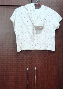 Women White Crop top Hoodie