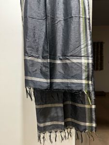 Elegant Grey Striped Dupatta