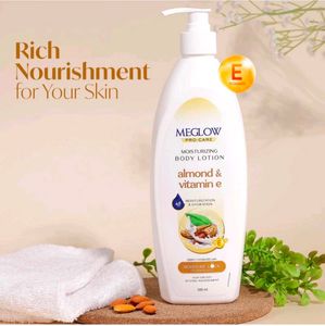 Meglow Moisturizing Body Lotion