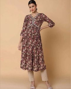 Floral Print V-Neck Kurta