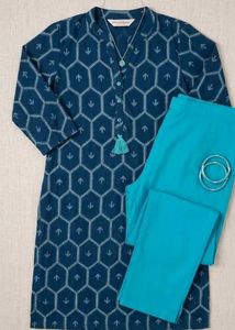 Stylish Teal Kurta Set with Geometric Print