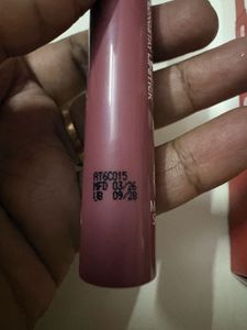 Mamaearth Matte Longstay lipstick