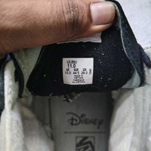 Vans x Disney Sk8-Hi Mickey Mouse Sneakers
