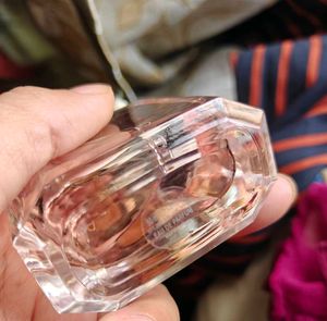 Marc Jacobs Perfect Perfume