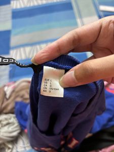 H&amp;M Oversized Cropped Top