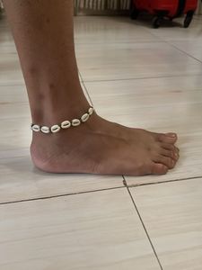 Anklet
