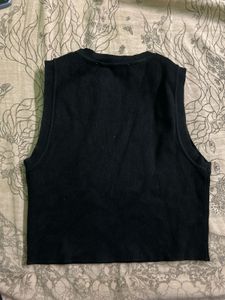 Zara Black Sleeveless Knit Top