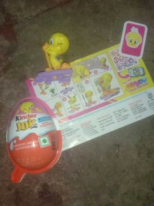 Cute Tweety Bird Figurine