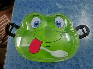 Froggy Lunch Box