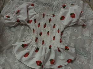 Strawberry top