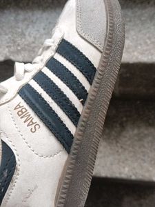 Adidas Casual Sneakers