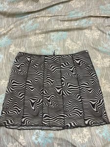 Trendy Zebra Print Mini Skirt