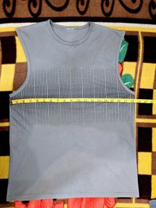 Sleeveless Men's T-Shirt