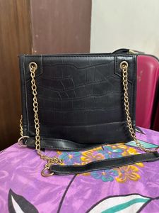 Imported Black Sling In Excellent Condition