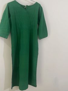 Green Kurta with Floral Embroidery