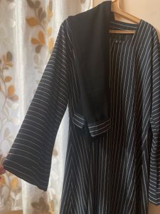 navy blue striped abaya.