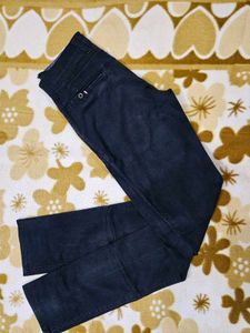 Black Skinny Jeans