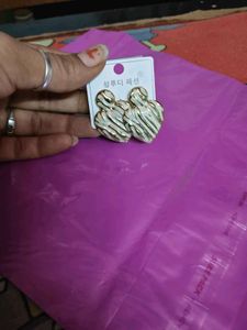 Combo of 2  Elegant Pearl &amp; Crystal Stud E