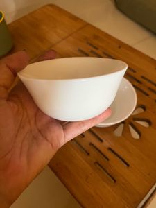 Set of 2 White Ceramic Bowls